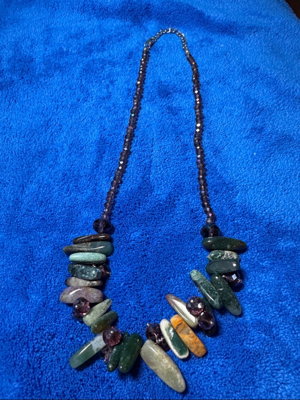 Multicolored 17”Polished Semi Precious Stone Necklace with Pink Crystal Accents.